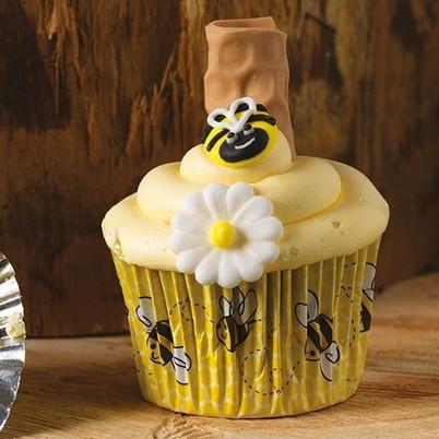 Baked With Love 50 Honeycomb Cupcake Cases