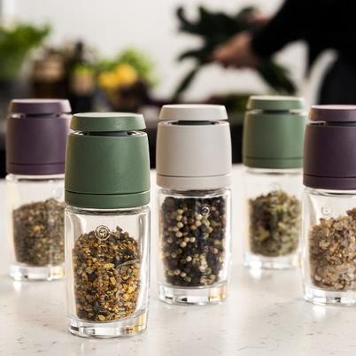 CrushGrind Vaasa Spice Grinder Off-White