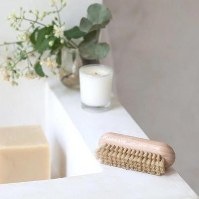 Andree Jardin Nail Brush Beech