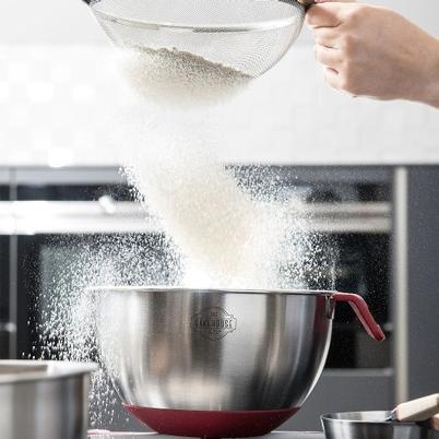 Bakehouse Mixing Bowl & Sieve 2.5L