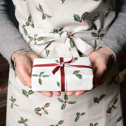 Sophie Allport Holly & Berry Adult Apron