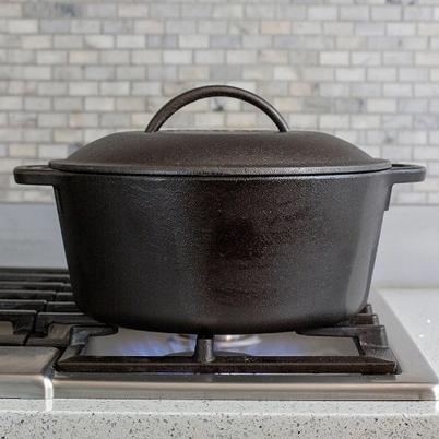 Lodge Cast Iron Dutch Oven 5 Quart