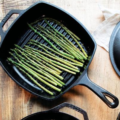 Lodge 10.5in Square Cast Iron Grill Pan