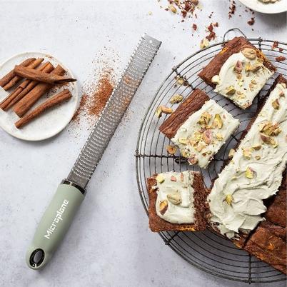 Microplane Premium Classic Zester Grater Sage