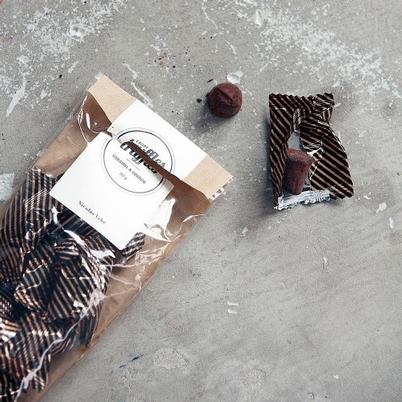 Nicolas Vahe Chocolate Truffles Caramel Crunch 110g