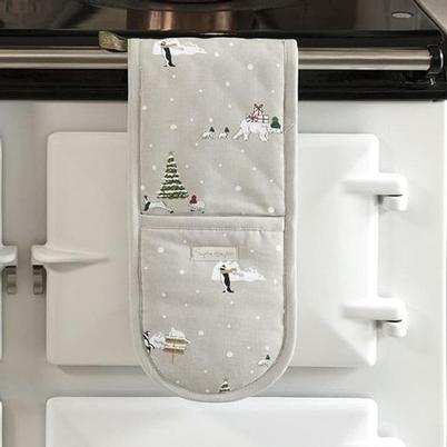 Sophie Allport Snow Season Double Oven Glove