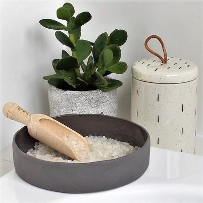 Beechwood Scoop 24cm