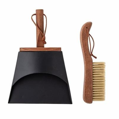 Cleaning Dustpan & Broom Brown Beech 