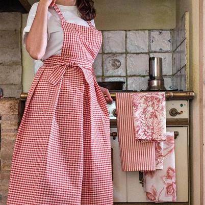 Gilda Apron Red Gingham