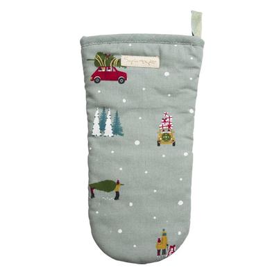 Sophie Allport Home For Christmas Oven Mitt