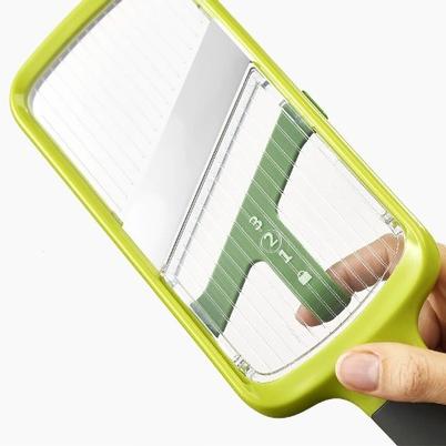 Joseph Joseph Multi-Grip Mandoline Green