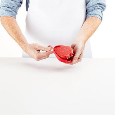 Lekue Strawberry Ice Lolly Moulds Set of 4
