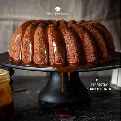 MasterClass Cast Aluminium Swirl Cake Tin