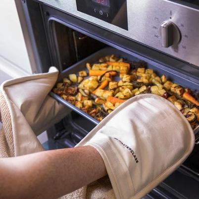MasterClass Deluxe Professional Double Oven Glove Cream