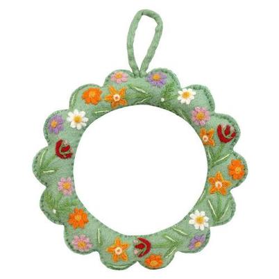 Talking Tables Floral Felt Hanging Wreath 22cm