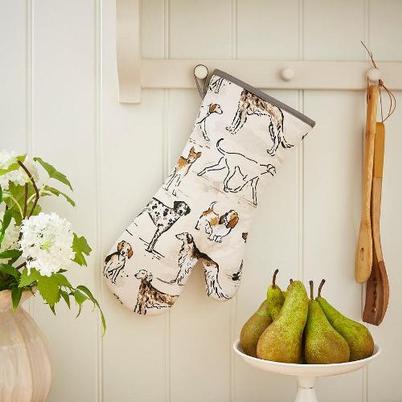 Ulster Weavers Country Dogs Oven Gauntlet