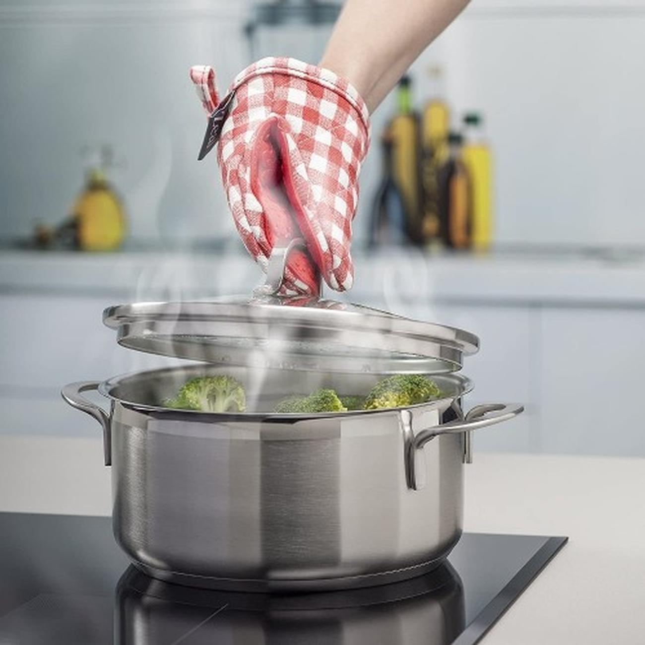 zeal-hot-grab-gingham-fabric-silicone-mini-pot-mitt-brights - Zeal Hot Grab Fabric Silicone Mini Pot Mitt Brights Gingham