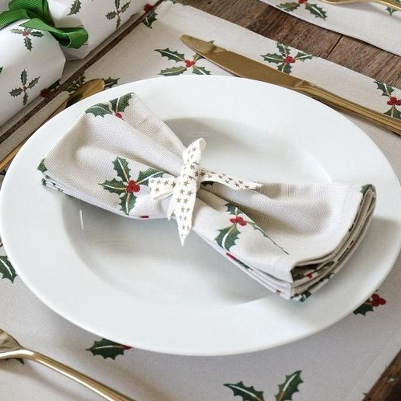 Sophie-Allport-holly-berry-napkins-set-4 - Sophie Allport Holly & Berry Napkins Set of 4