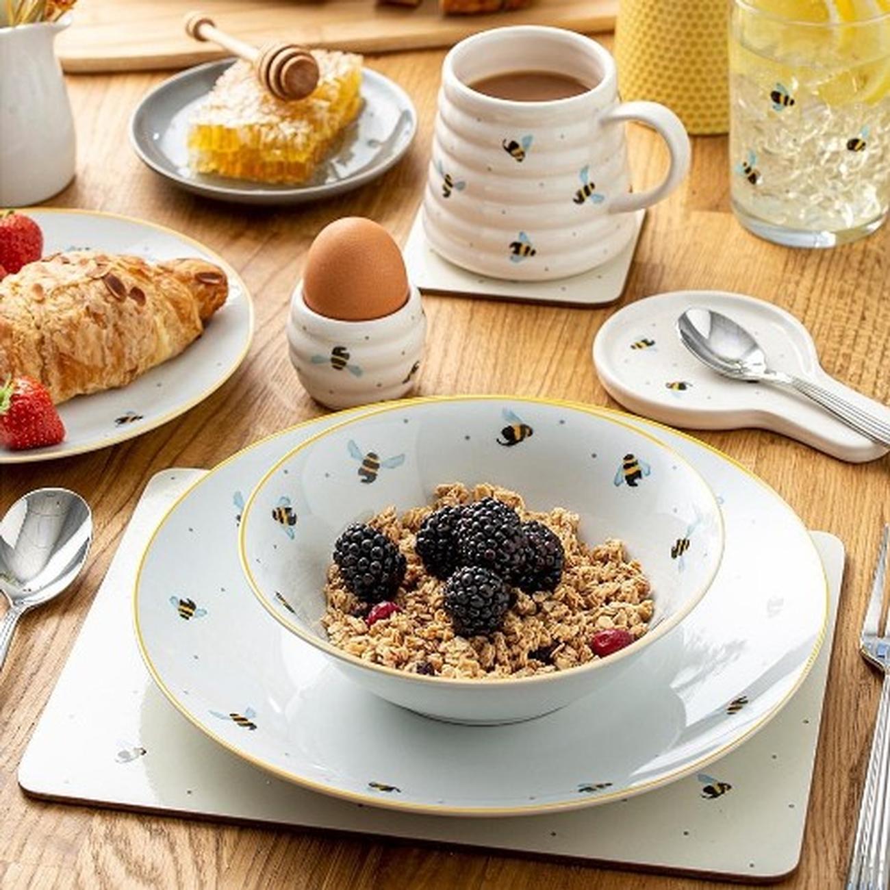 price-kensington-sweet-bee-2pc-egg-cups - Price & Kensington Sweet Bee Egg Cups Set of 2