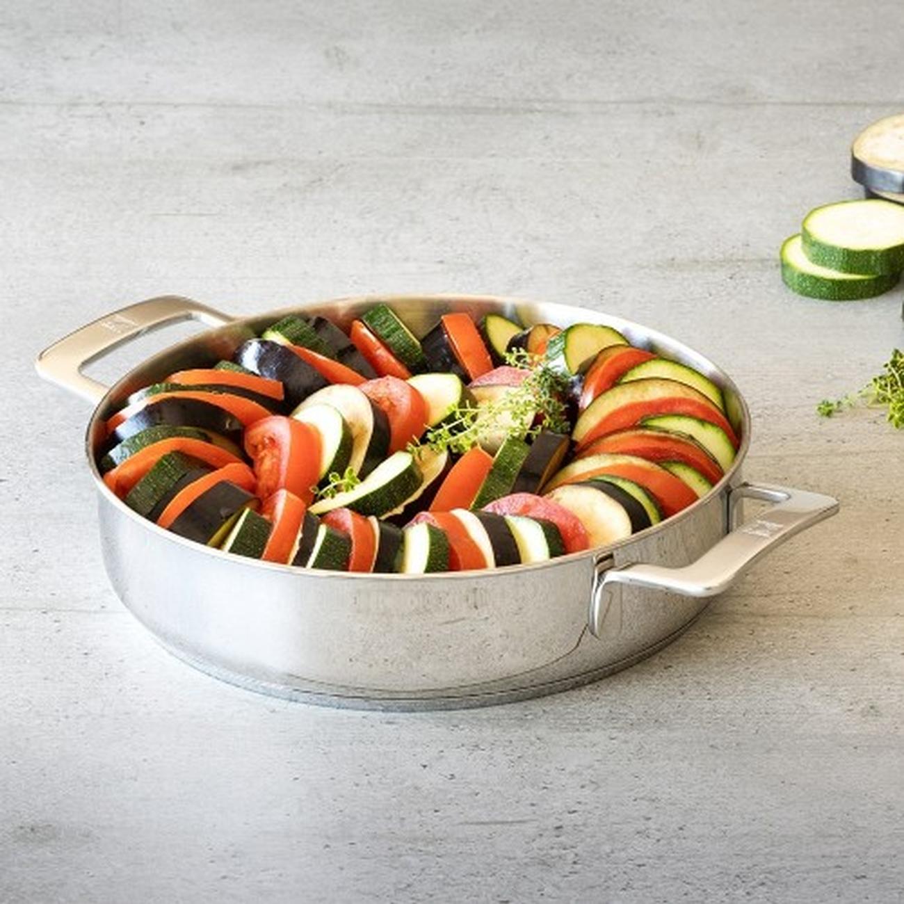 isogona-signature-shallow-casserole-3.0l - Isogona Signature Shallow Casserole 3.0L