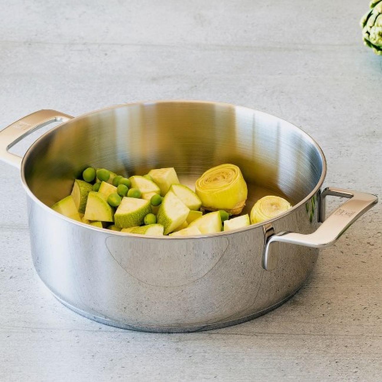 iso-signature-casserole-lid-24cm-3.75l - Isogona Signature Casserole with Lid