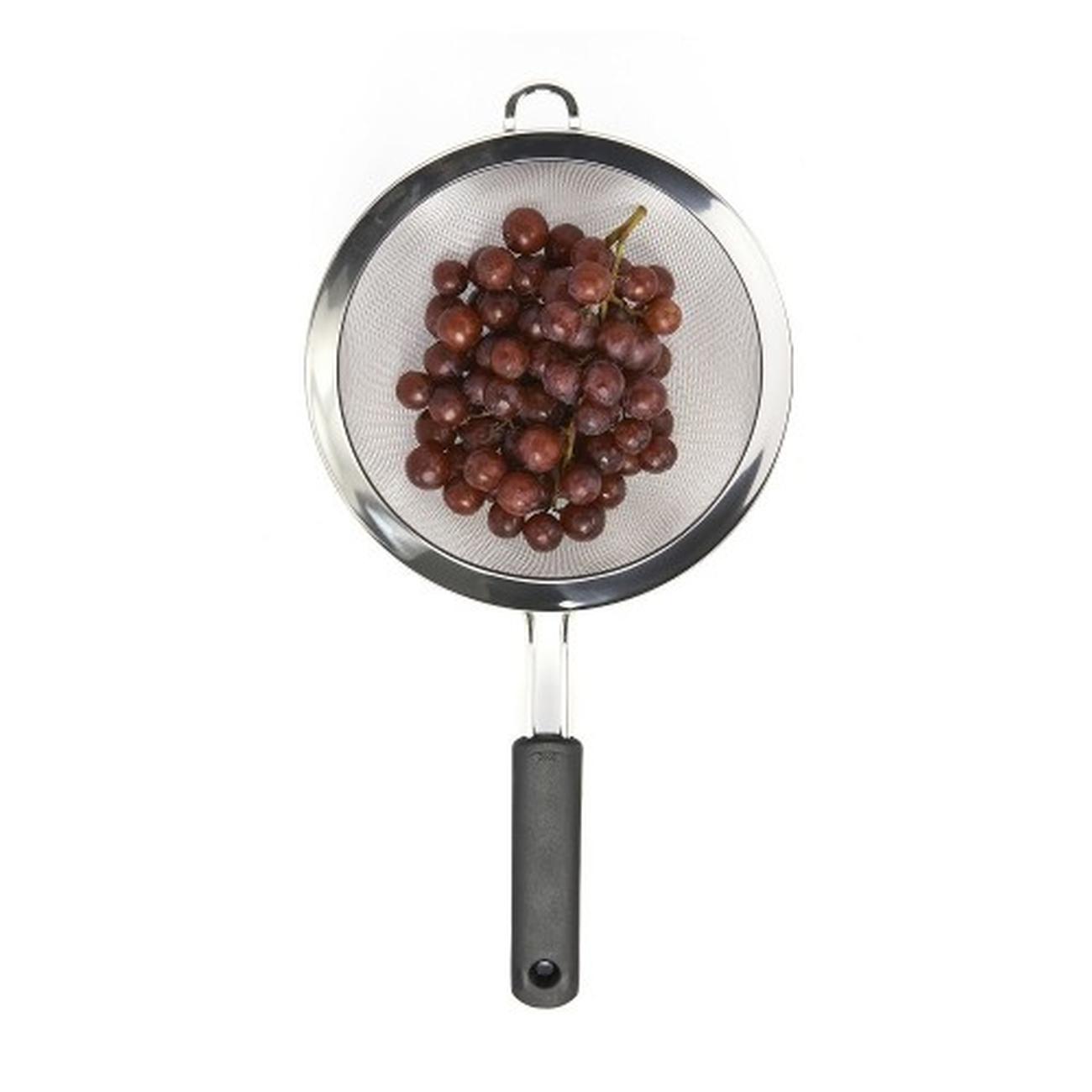 20cm-strainer-gg-oxo - OXO Good Grips Strainer 20cm