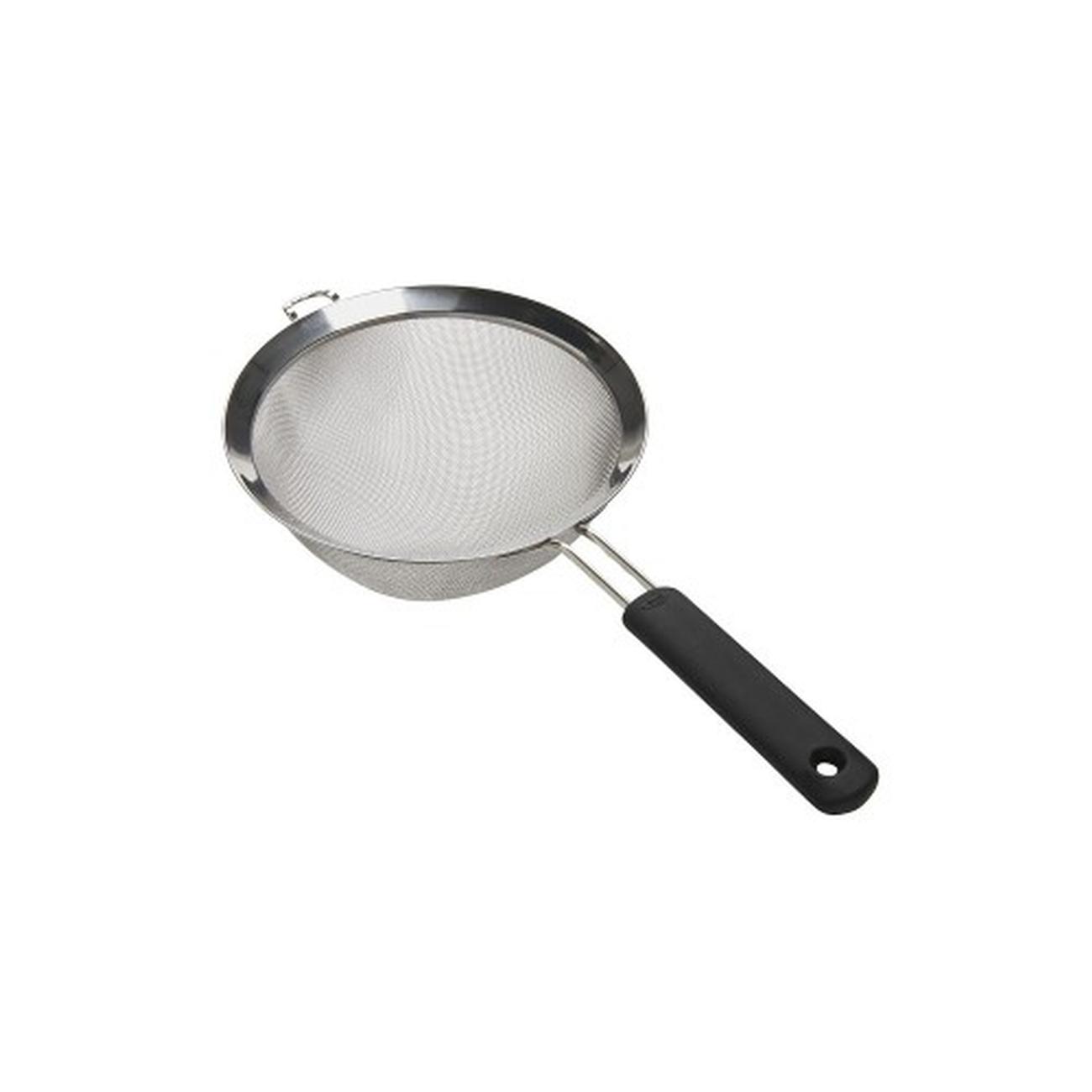 20cm-strainer-gg-oxo - OXO Good Grips Strainer 20cm