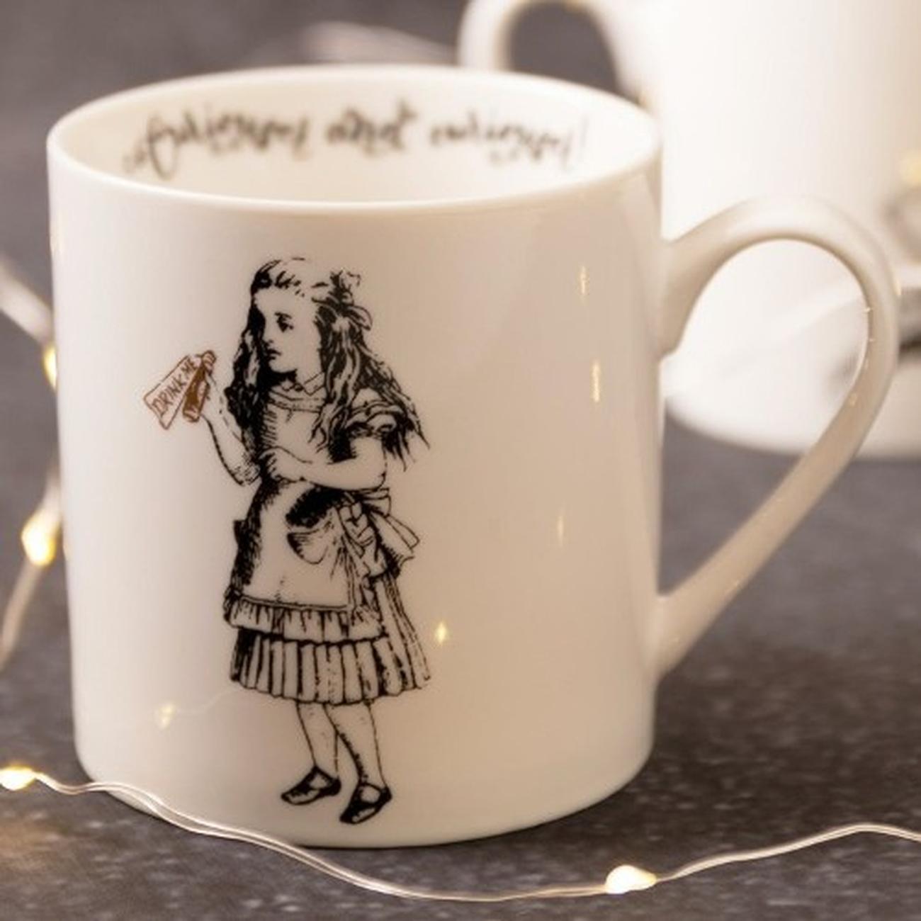 V&A-Alice-in-wonderland-can-mug - Alice In Wonderland Mug
