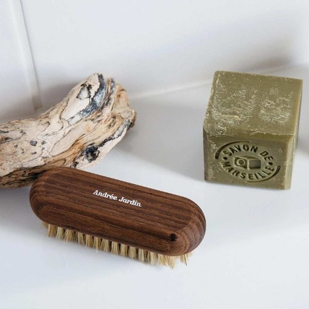 andree-jardin-natural-ash-wood-nail-brush - Andree Jardin Nail Brush Ash