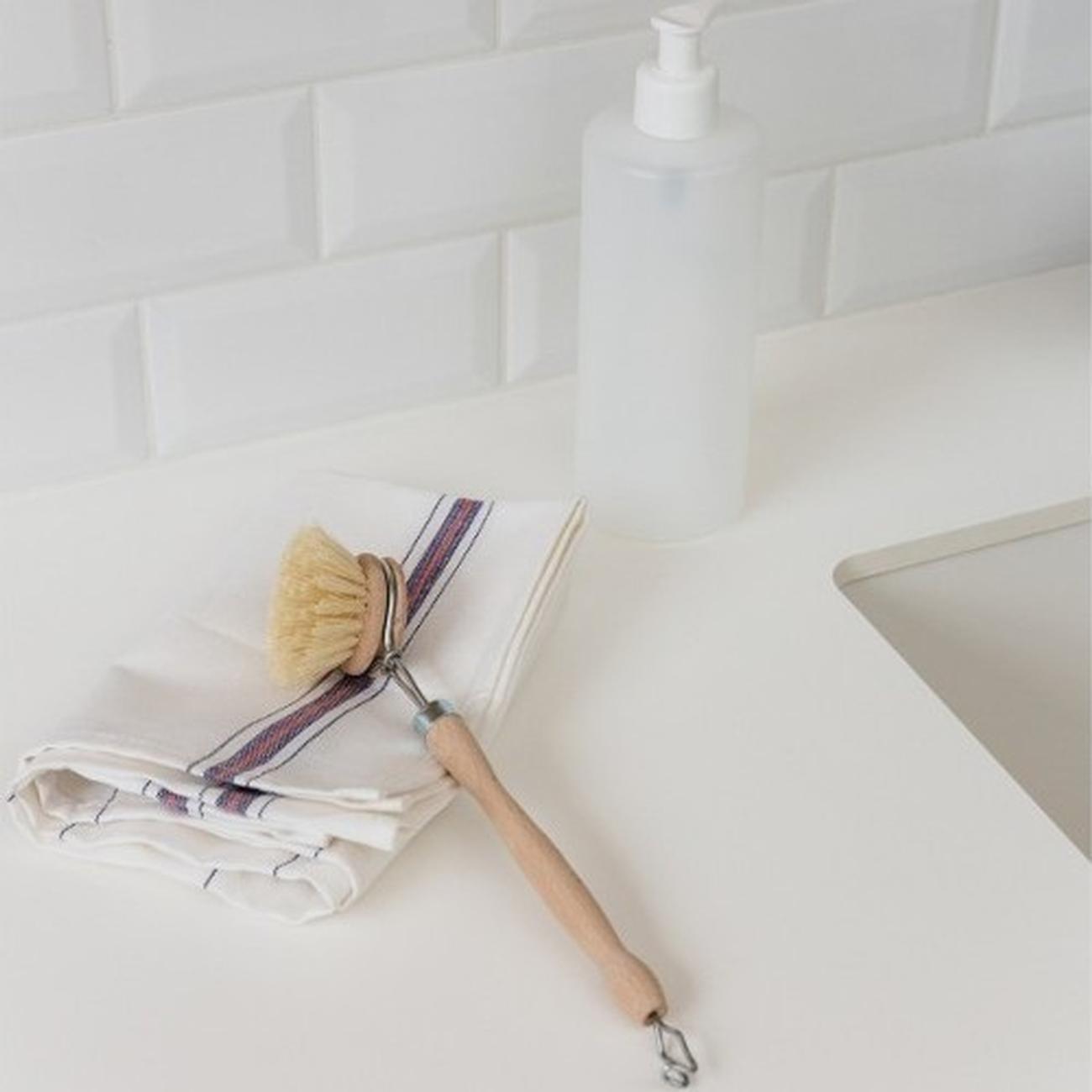 andree-jardin-traditional-dishwashing-up-brush - Andree Jardin Natural Dish Brush