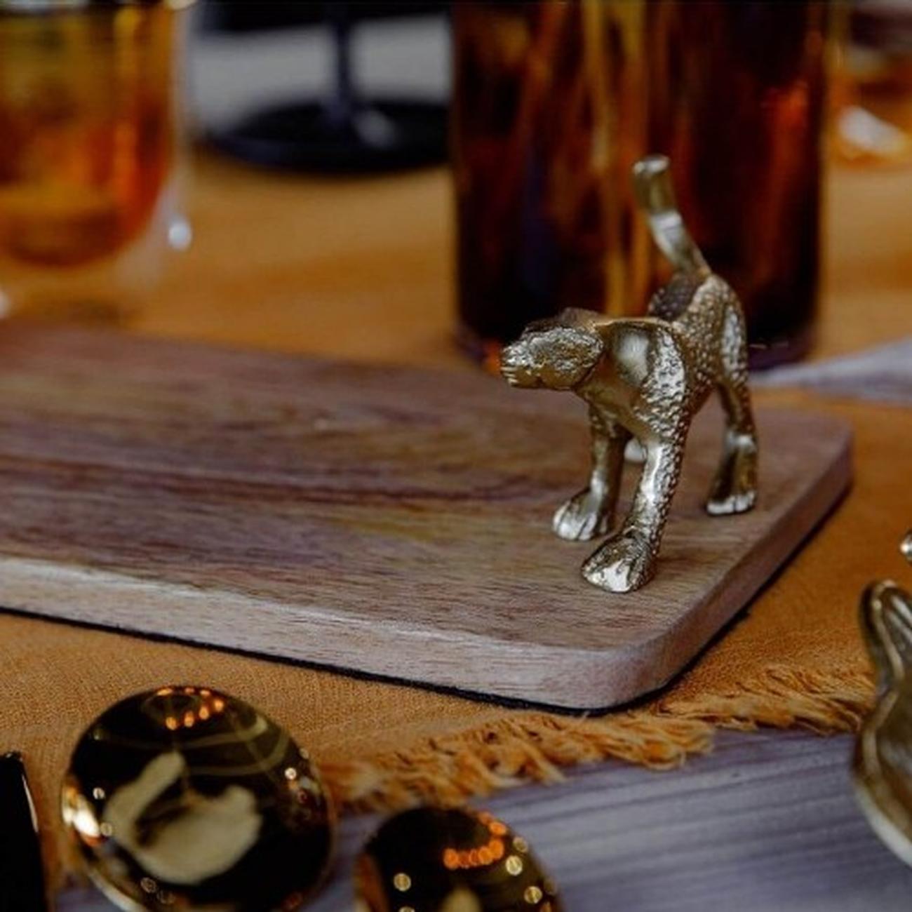 artesa-rectangular-serving-board-gold-leopard-handles - Artesa Rectangular Serving Platter with Leopard Handles