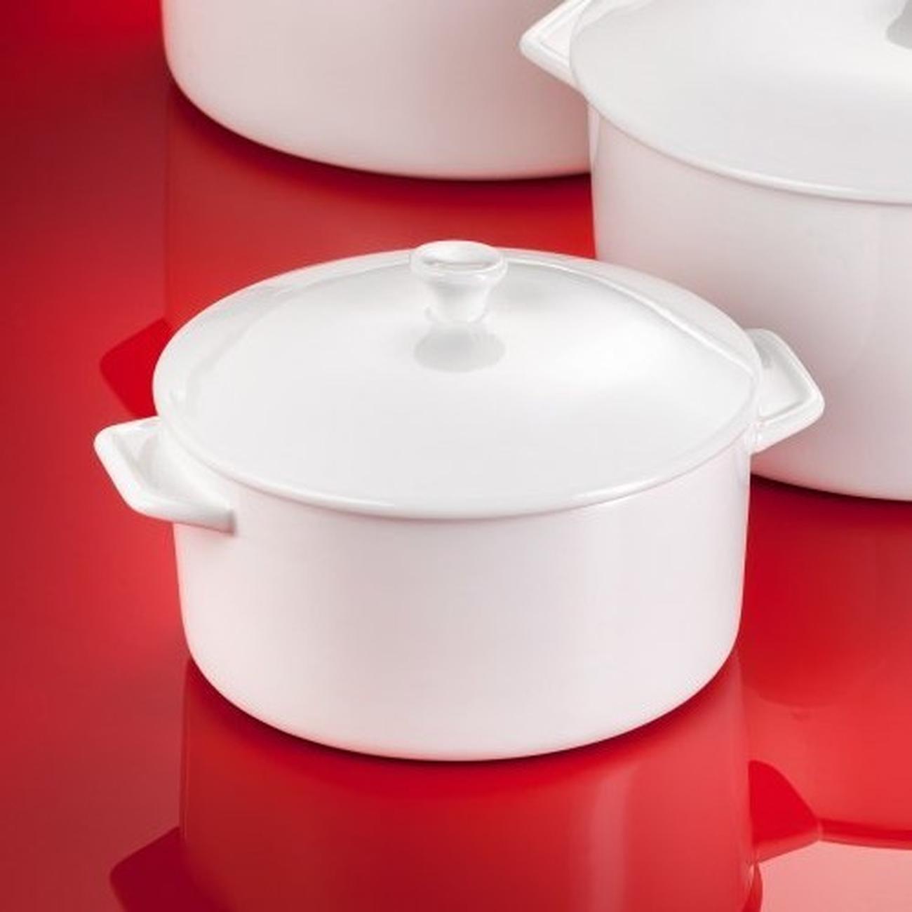 judge-casserole-with-lid-2L-table-essentials - Judge Table Essentials Casserole 2L