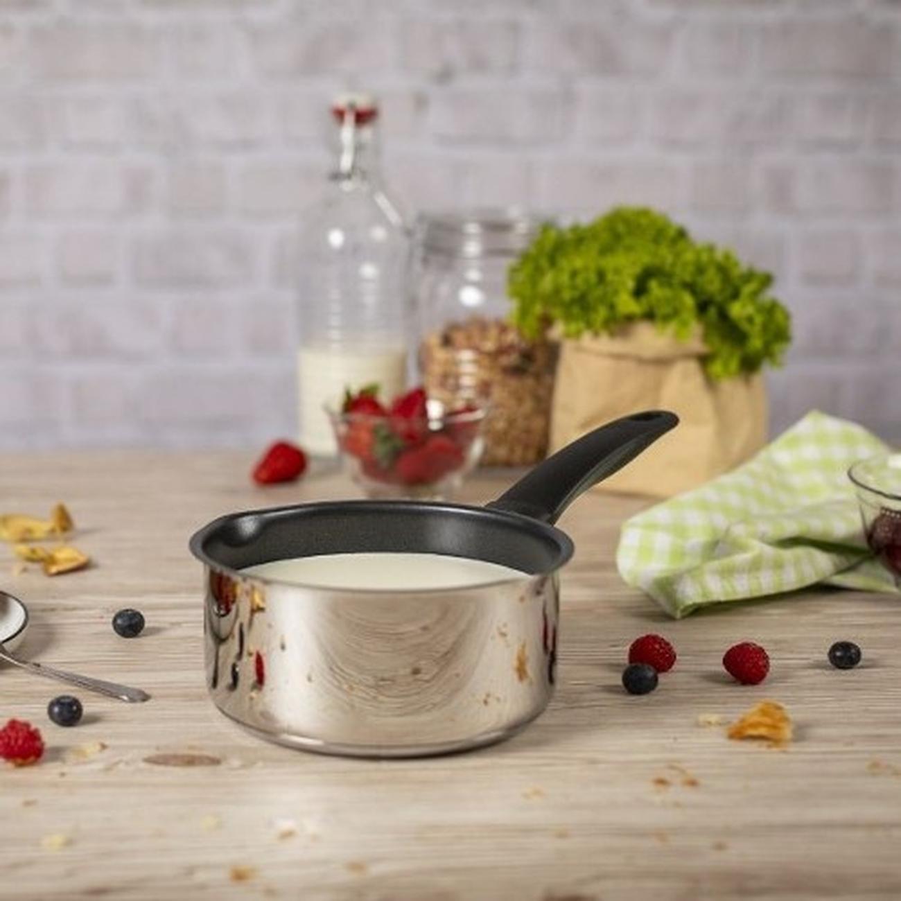 kuhn-rikon-classic-induction-milkpan-16cm - Kuhn Rikon Classic Induction Milkpan 16cm