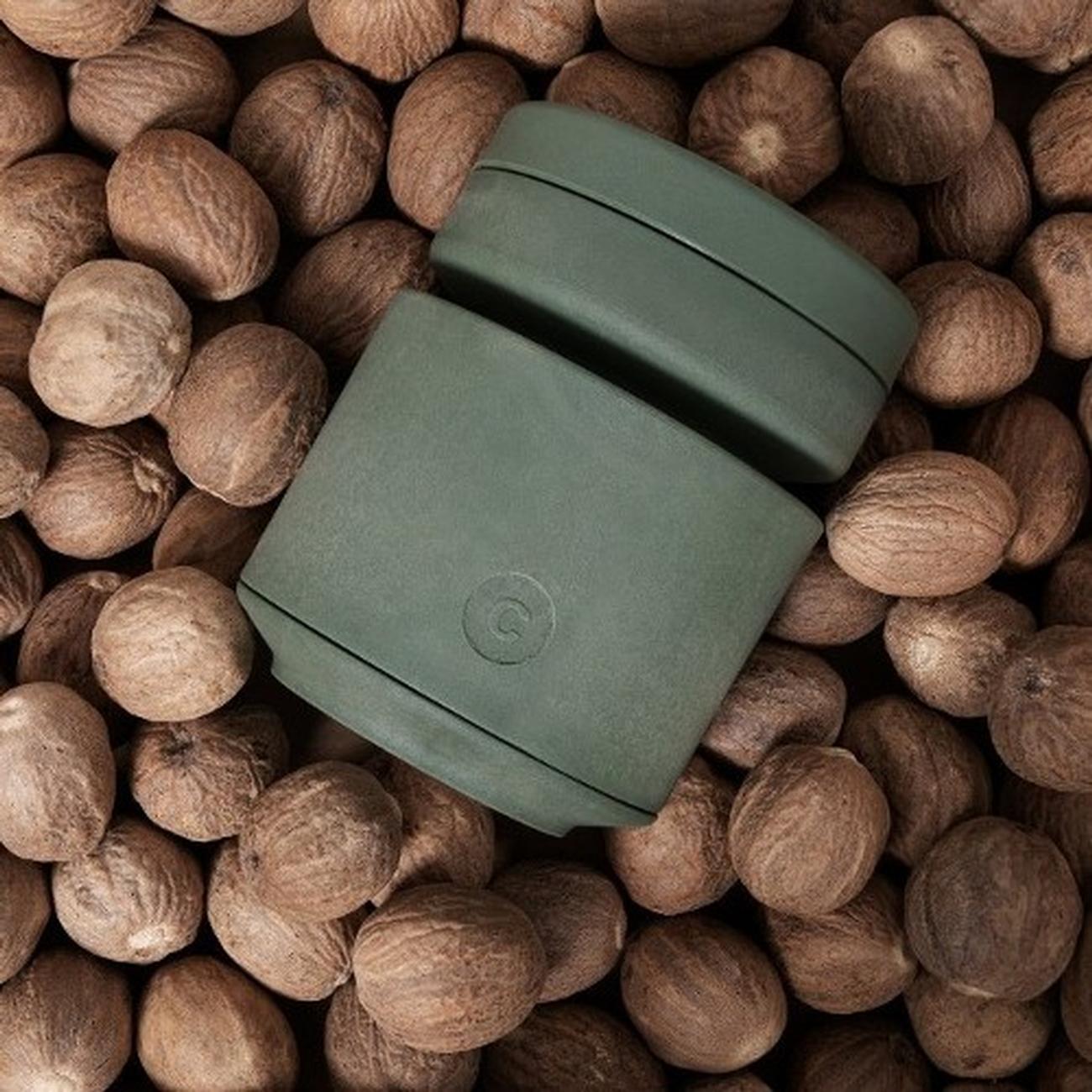 crushcrind-billung-nutmet-grinder-muscat-green - CrushGrind Billung Nutmeg Grinder Muscat