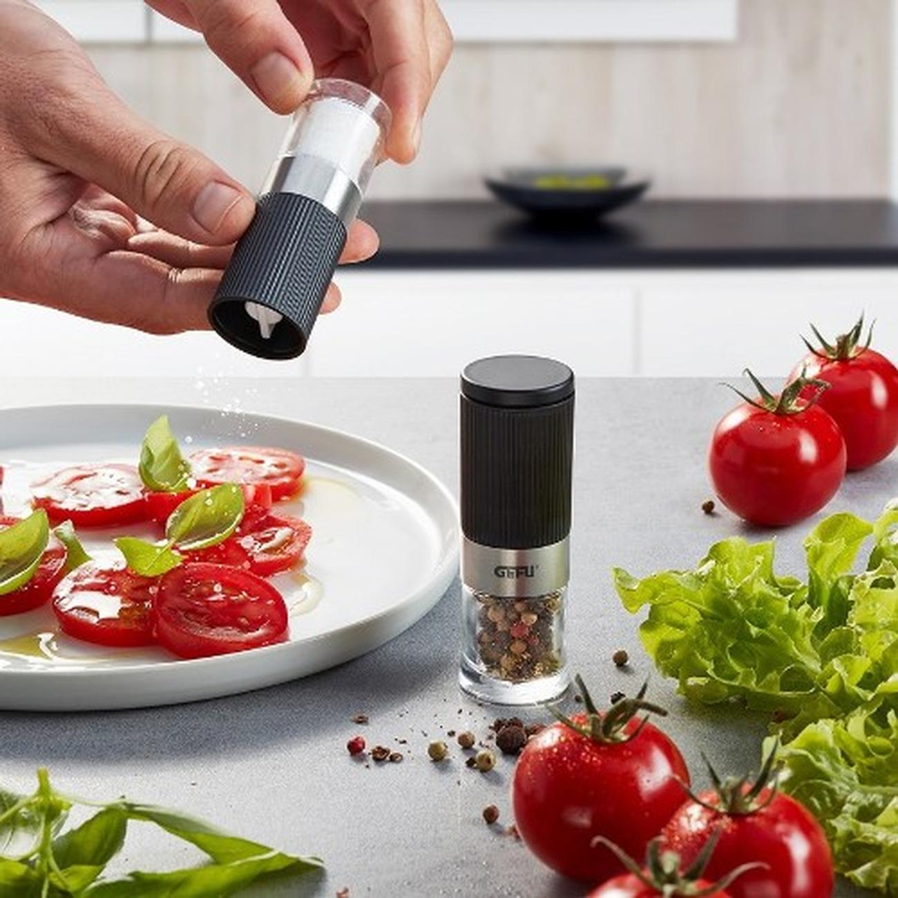 https://www.thekitchenwhisk.ie/contentfiles/productImages/Large/Gefu-Salt-Pepper-Mill-Set-TUSOME-tabletop.jpg