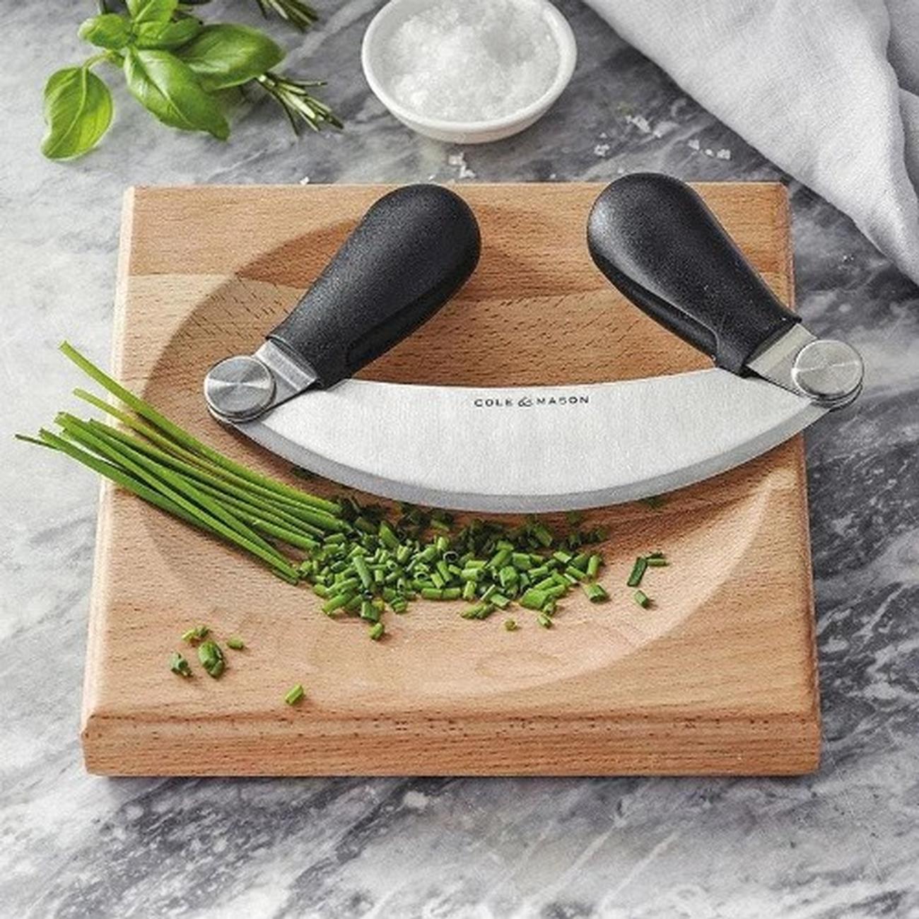 cole-mason-mezzaluna-herb-chopper-and-board - Cole & Mason Hachoir & Board