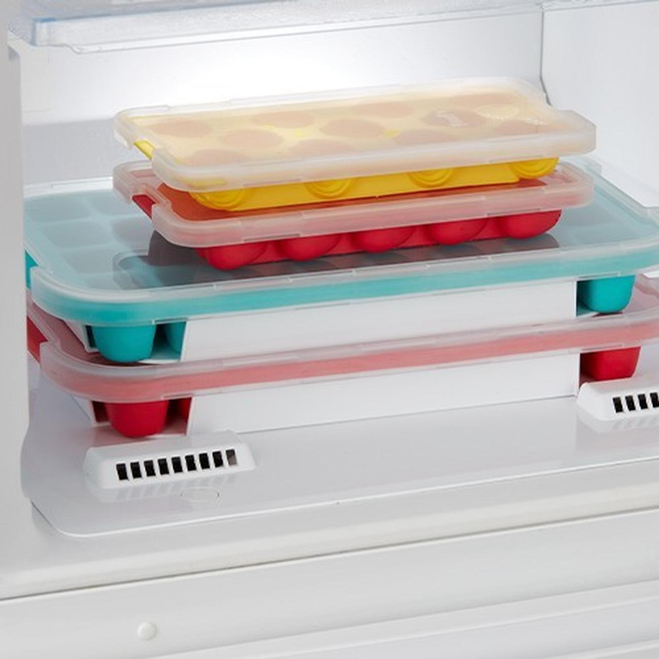 leuke-star-ice-cube-tray - Leuke Slim Star Ice Cube Tray
