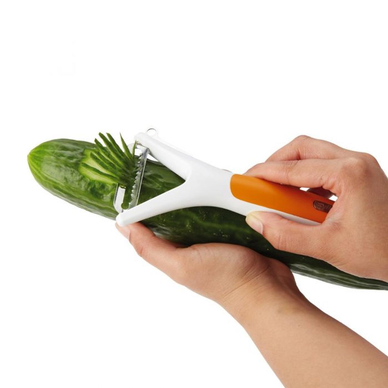 Zyliss Swivel Julienne Peeler