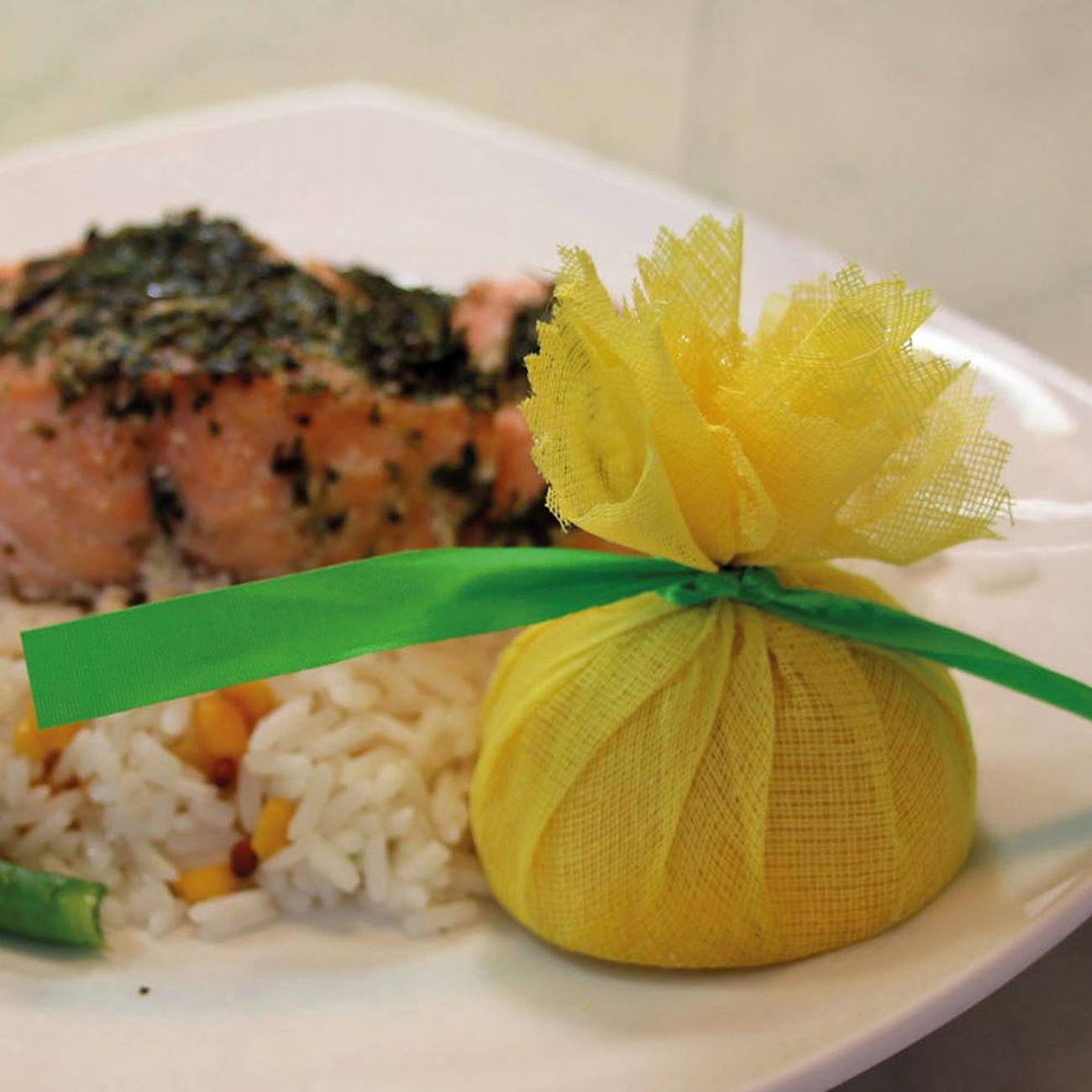 Lemon Wraps with Ribbon