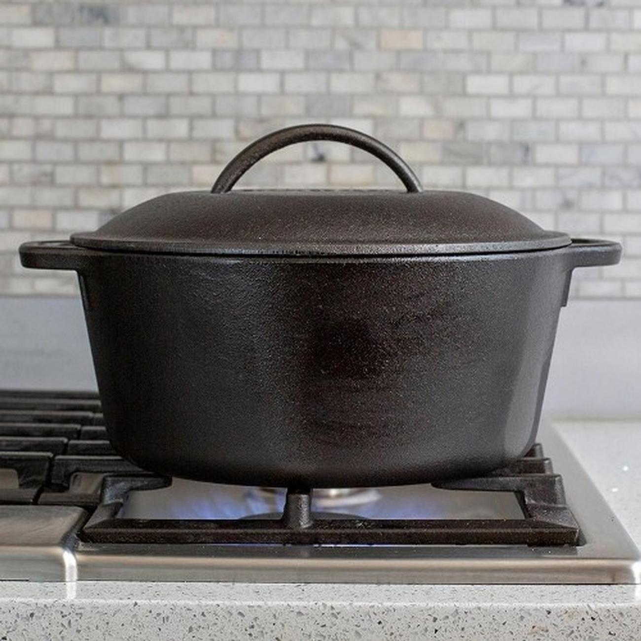 lodge-dutch-oven-5-quart - Lodge Cast Iron Dutch Oven 5 Quart