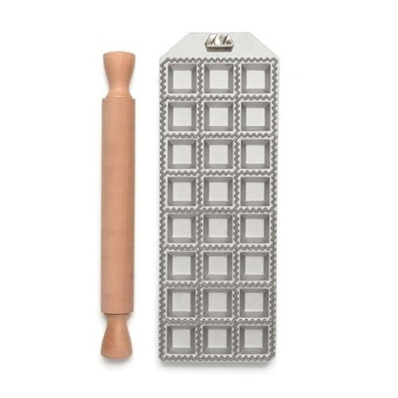 marcato-ravioli-mould-24-hole-35mm - Marcato Classic Ravioli Mould 24 Hole 35mm