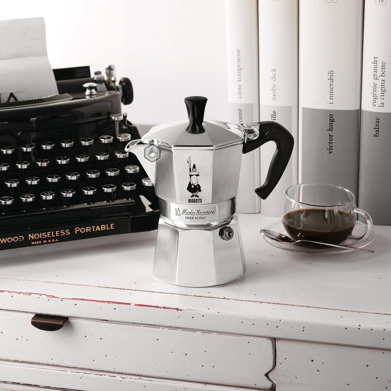 Bialetti Moka Express 4 Cup Espresso Maker