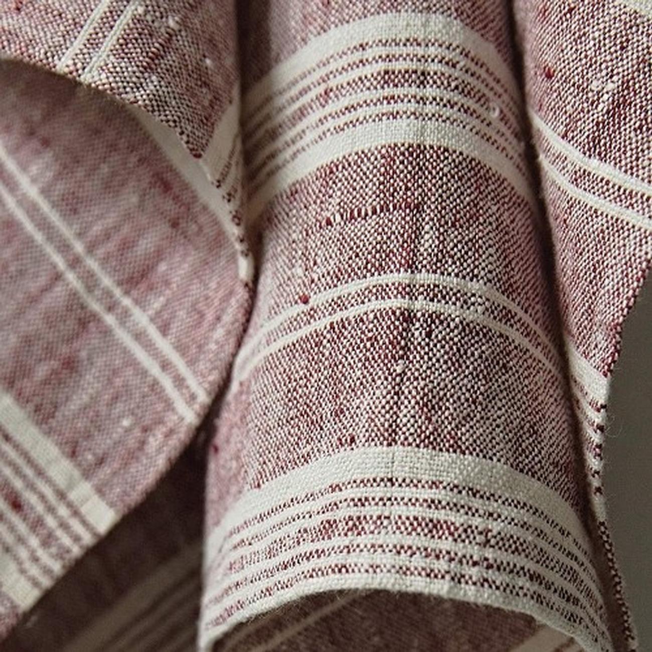 linenme-linen-napkin-multistripe-cherry - LinenMe Multistripe Linen Napkin Cherry