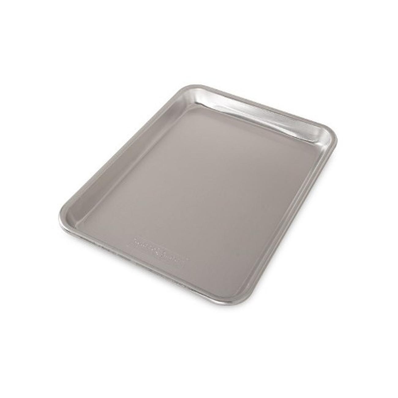 nordic-ware-naturals-bakers-quarter-sheet-baking-pan - Nordic Ware Naturals Baker's Quarter Sheet