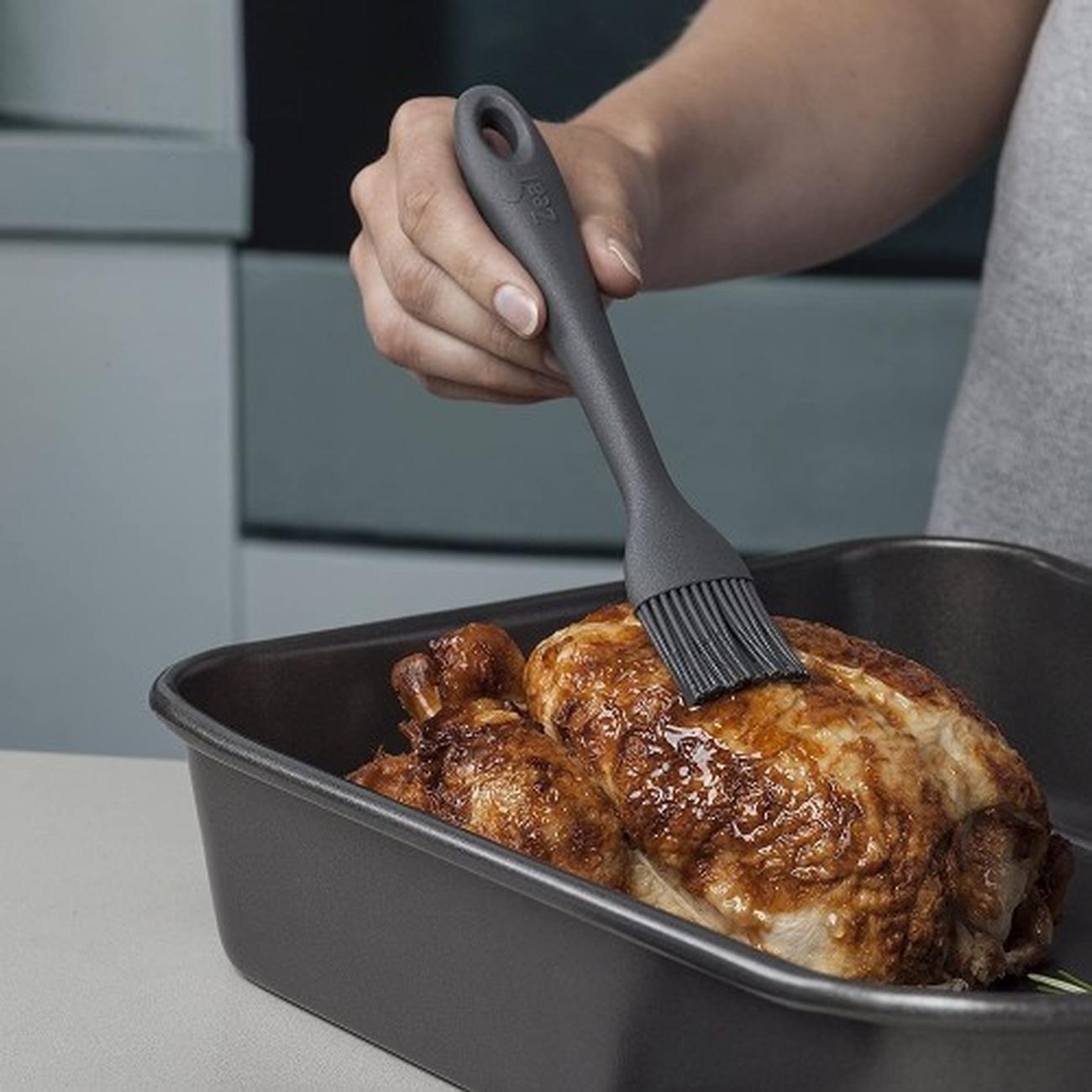 Zeal Silicone Pastry & Basting Brush Dark Grey