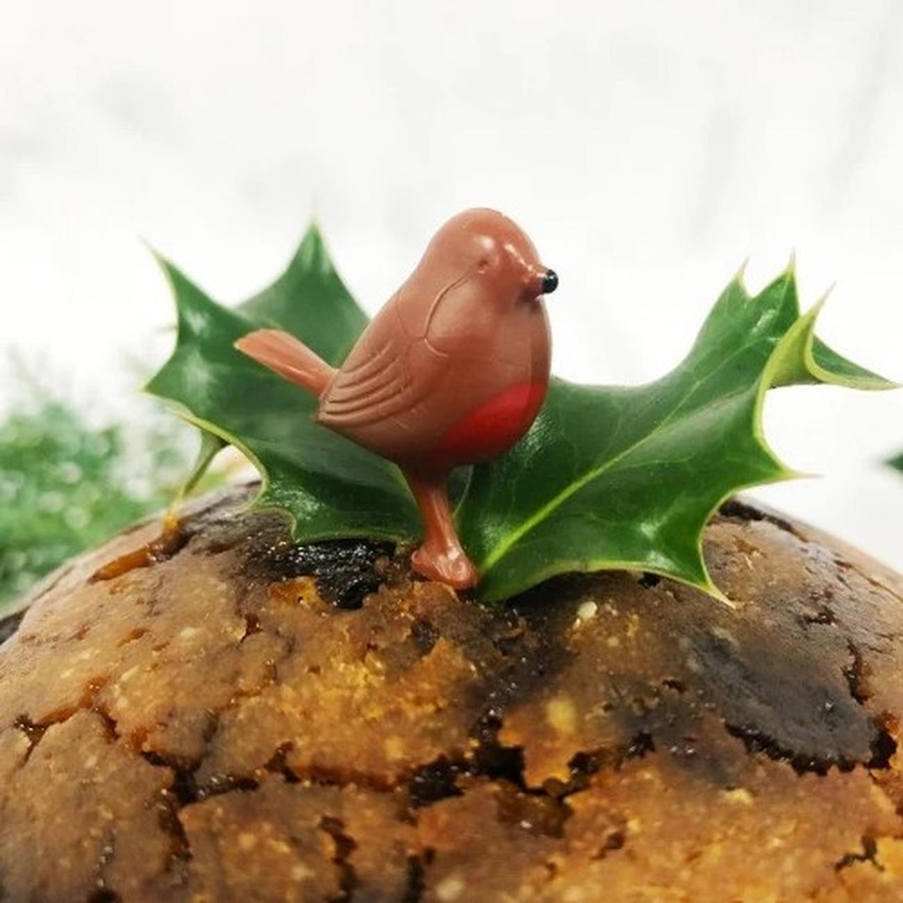 Christmas-cake-topper-plastic-robin-light-brown - Cake Topper Plastic Light Brown Robin 25mm