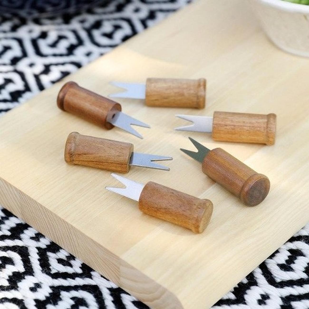 garden-trading-set-of-6-corn-skewers - Garden Trading Set of 6 Corn Holders
