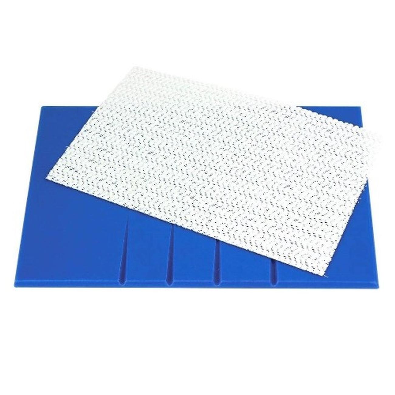 pme-small-veined-rolling-out-board - PME Small Veined Rolling Out Board
