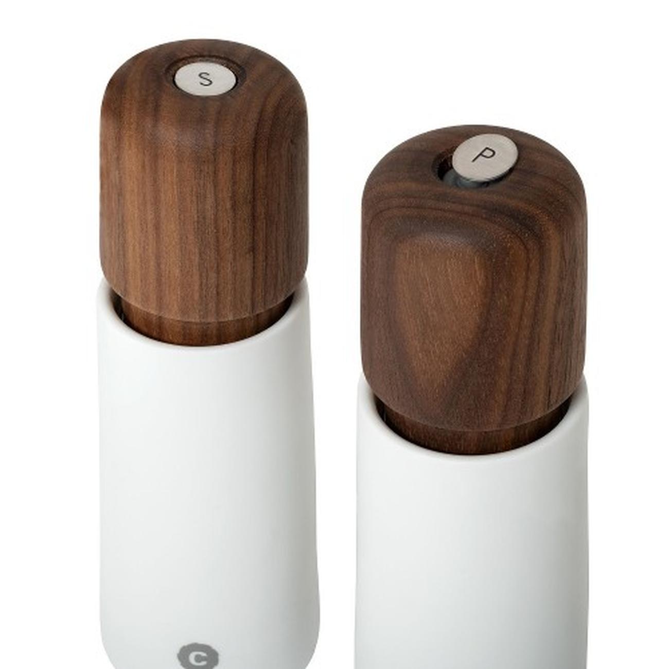crushgrind-stockholm-grinder-17cm-white-ceramic-walnut - CrushGrind Stockholm Grinder White Porcelain 17cm