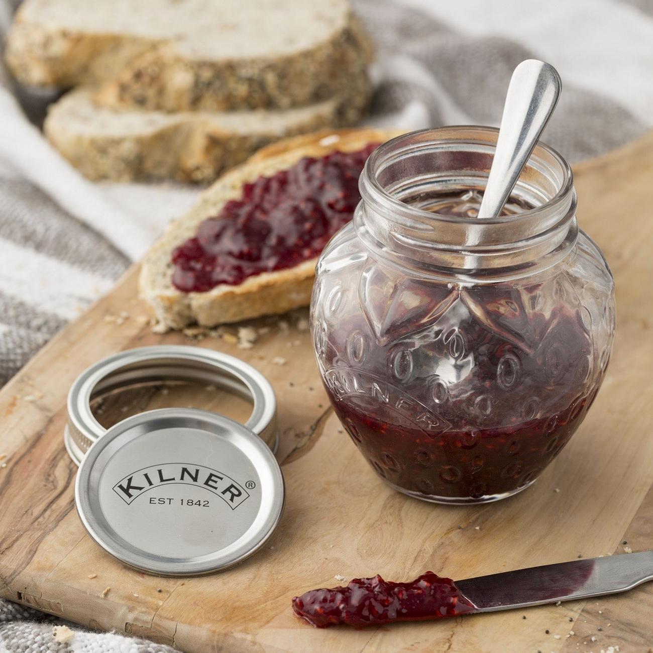 kilner-strawberry-fruit-preserve-jar-0-4l - Kilner Strawberry Fruit Preserve Jar 0.4L